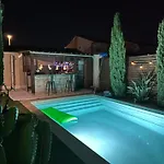 Jolie Villa Climatisee Piscine Parking Perpignan